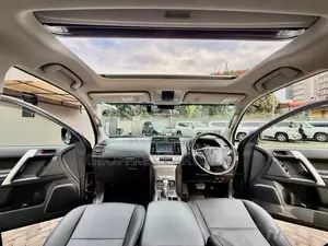 Toyota Land Cruiser Prado 2021 Black