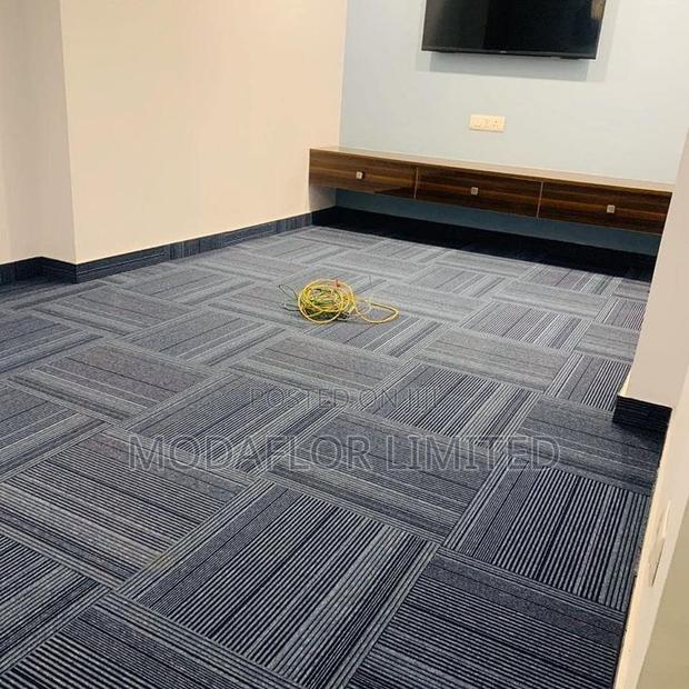 Carpet Tiles – Heavy Traffic Floor - main view