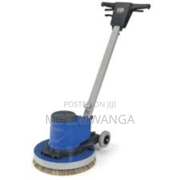 Floor Scrubbing Machine