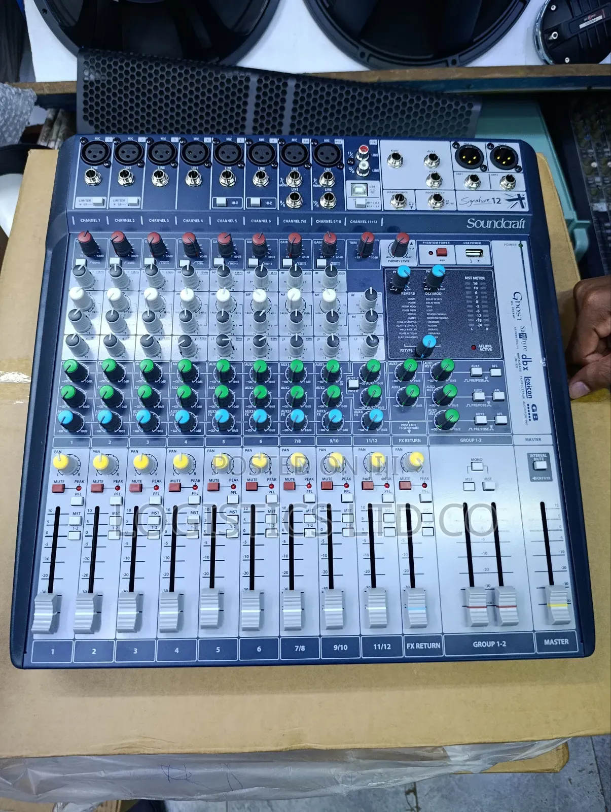 Soundcraft Signature 12 Channel Mixer