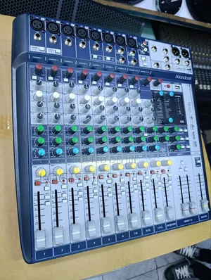 Signature 12 | Soundcraft - Professional Audio Mixers