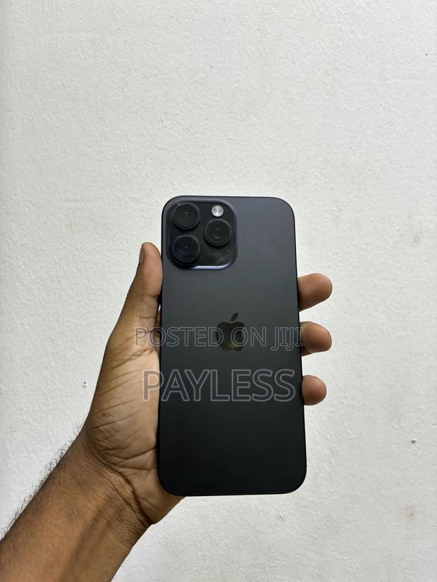 Apple iPhone 16 Pro Max 256 GB Black - main view