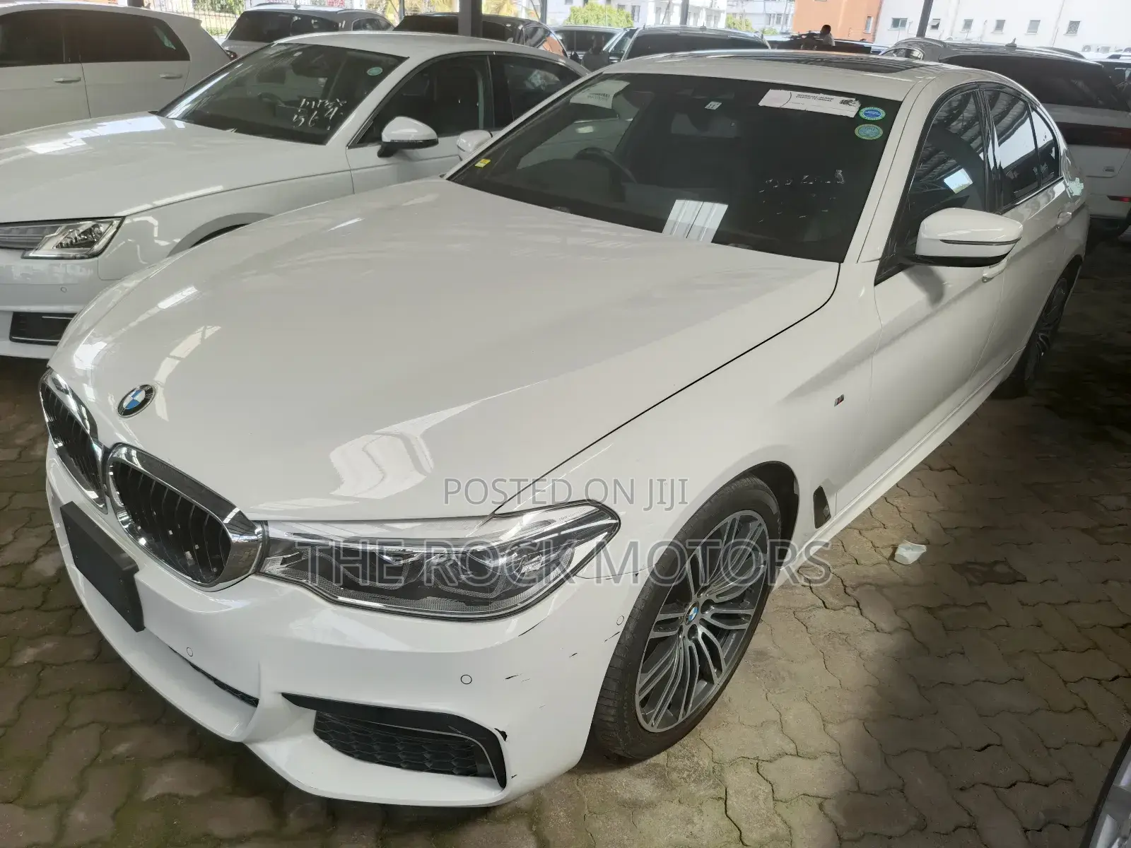 BMW 523i 2019 White