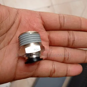 Straight Male Connector