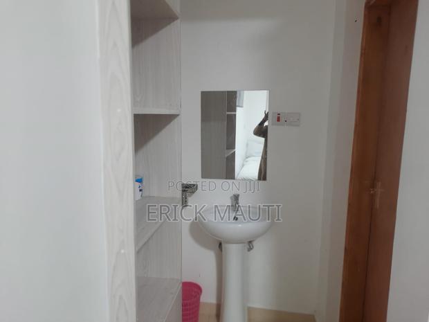 Nerico's Studio Airbnb Near Westside Mall - thumbnail 2