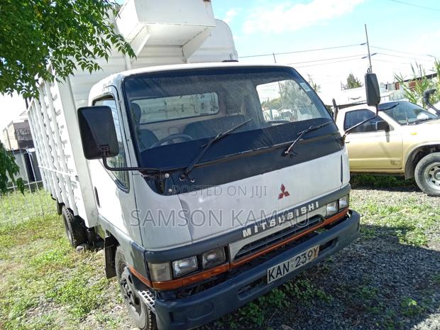 Mitsubishi Canter - thumbnail 5