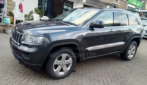Jeep Grand Cherokee 2012 Gray