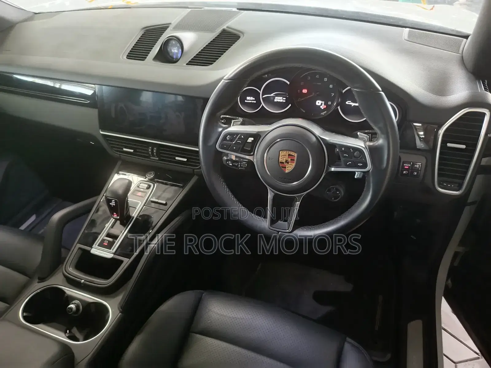 Porsche Cayenne 2019 White