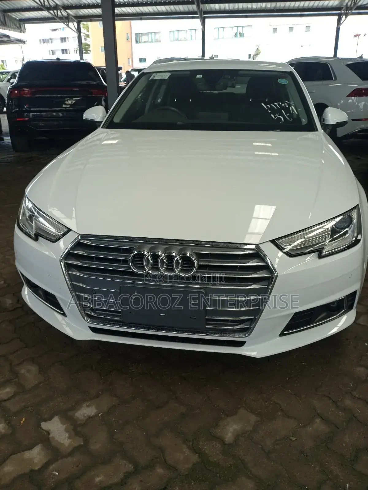 Audi A4 2.0T Tech ultra Premium FWD 2018 White
