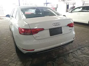 Audi A4 2.0T Tech ultra Premium FWD 2018 White