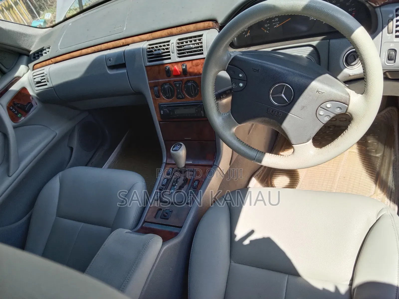 Mercedes-Benz E200 2000 Silver