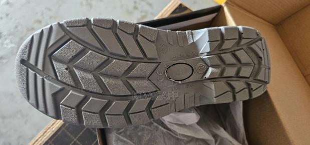Safety Shoe Marvel - thumbnail 3