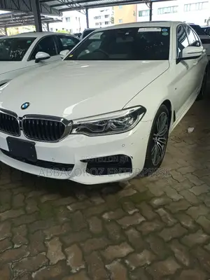 BMW 523i 2018 White