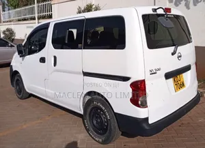 Nissan NV200 2014 White