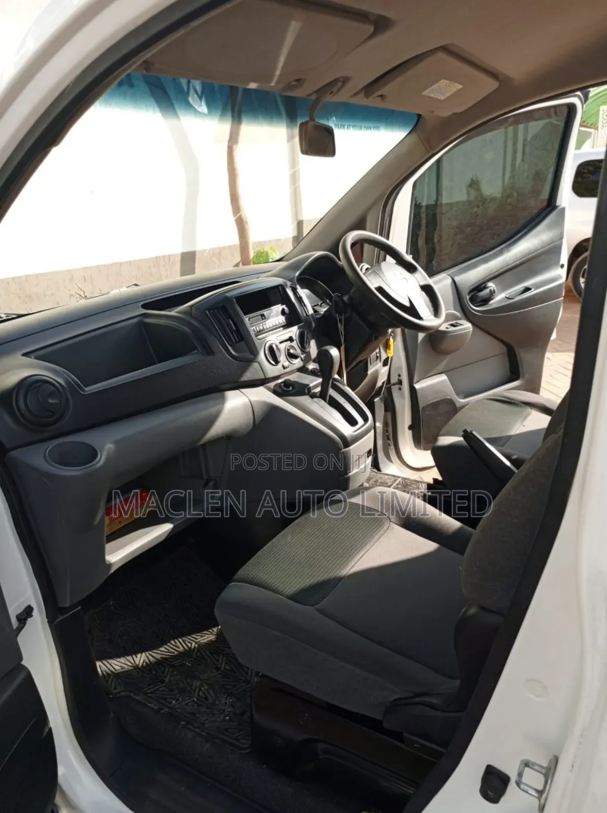 Nissan NV200 2014 White