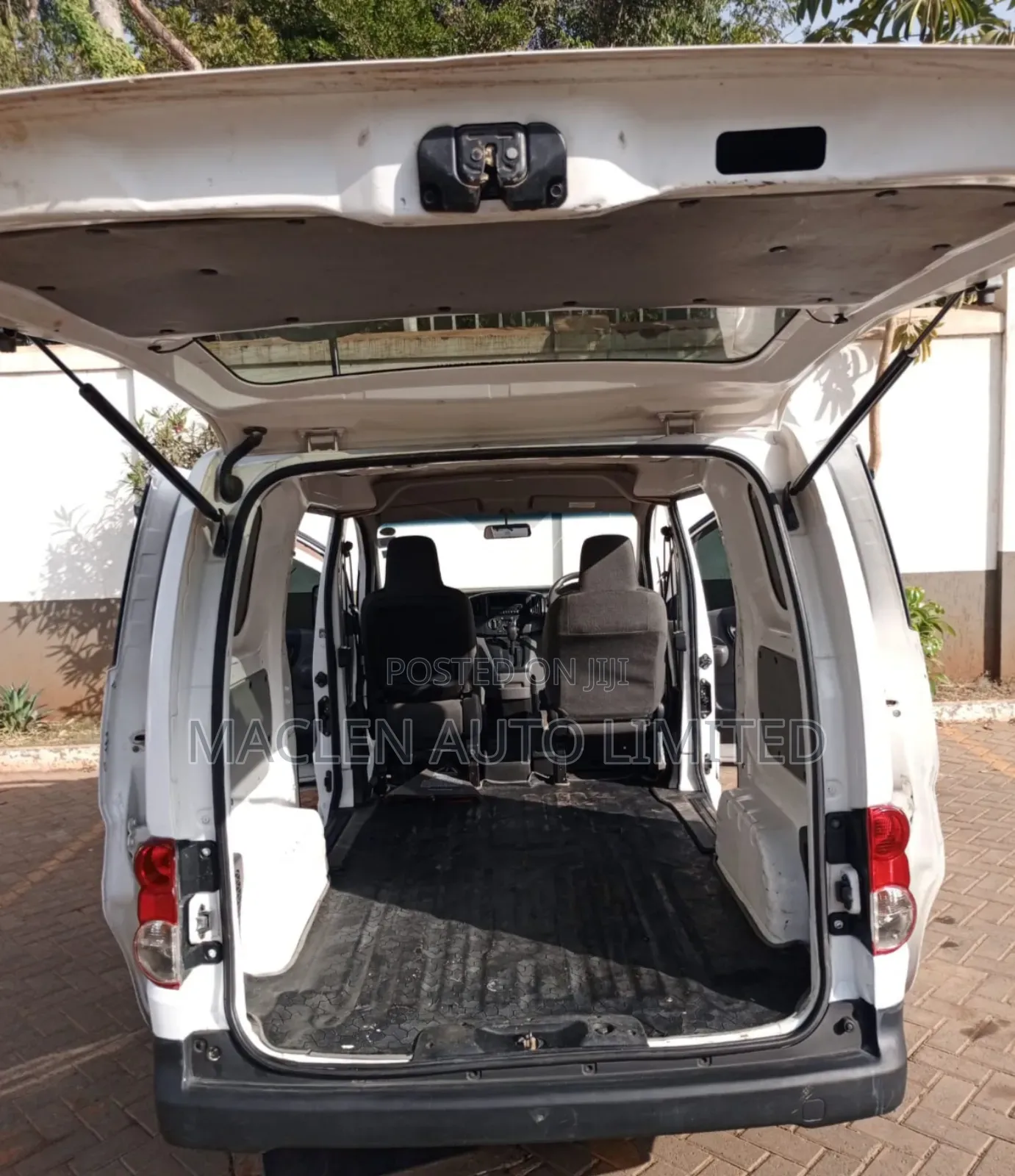 Nissan NV200 2014 White