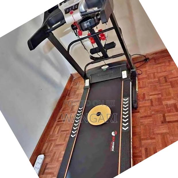 Brand New Treadmill With Massage Belt