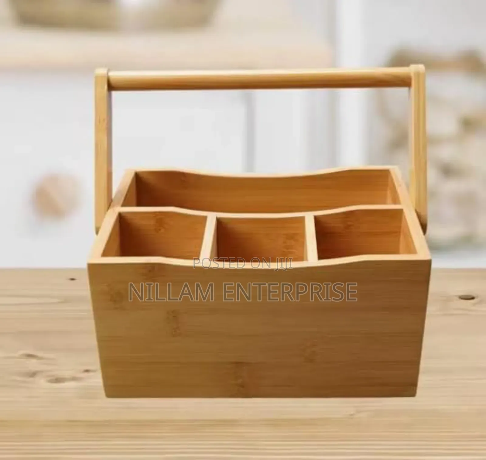 Portable Countertop/Kitchen Cutlery Organizer With Handle 