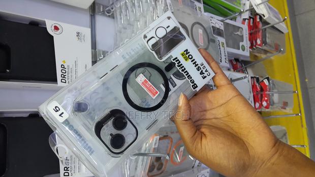 Misky iPhone 15 Dual-Color Clear Acrylic Magsafe Case With Lense Stand - thumbnail 2