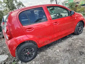 Toyota Passo 2012 Red