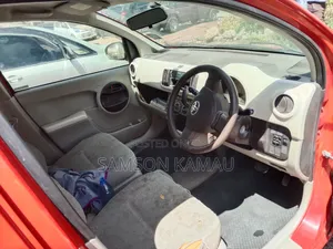 Toyota Passo 2012 Red