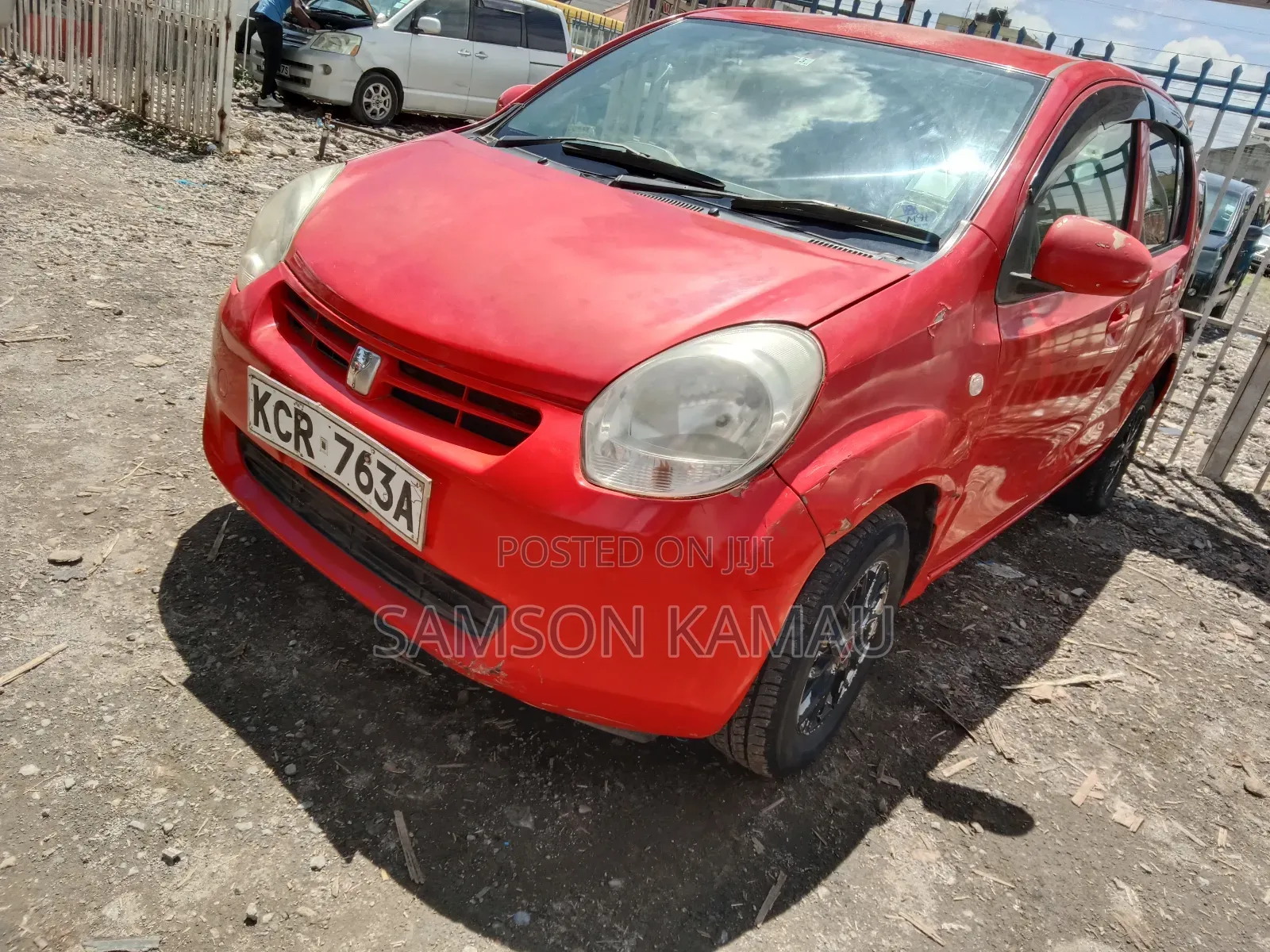 Toyota Passo 2012 Red