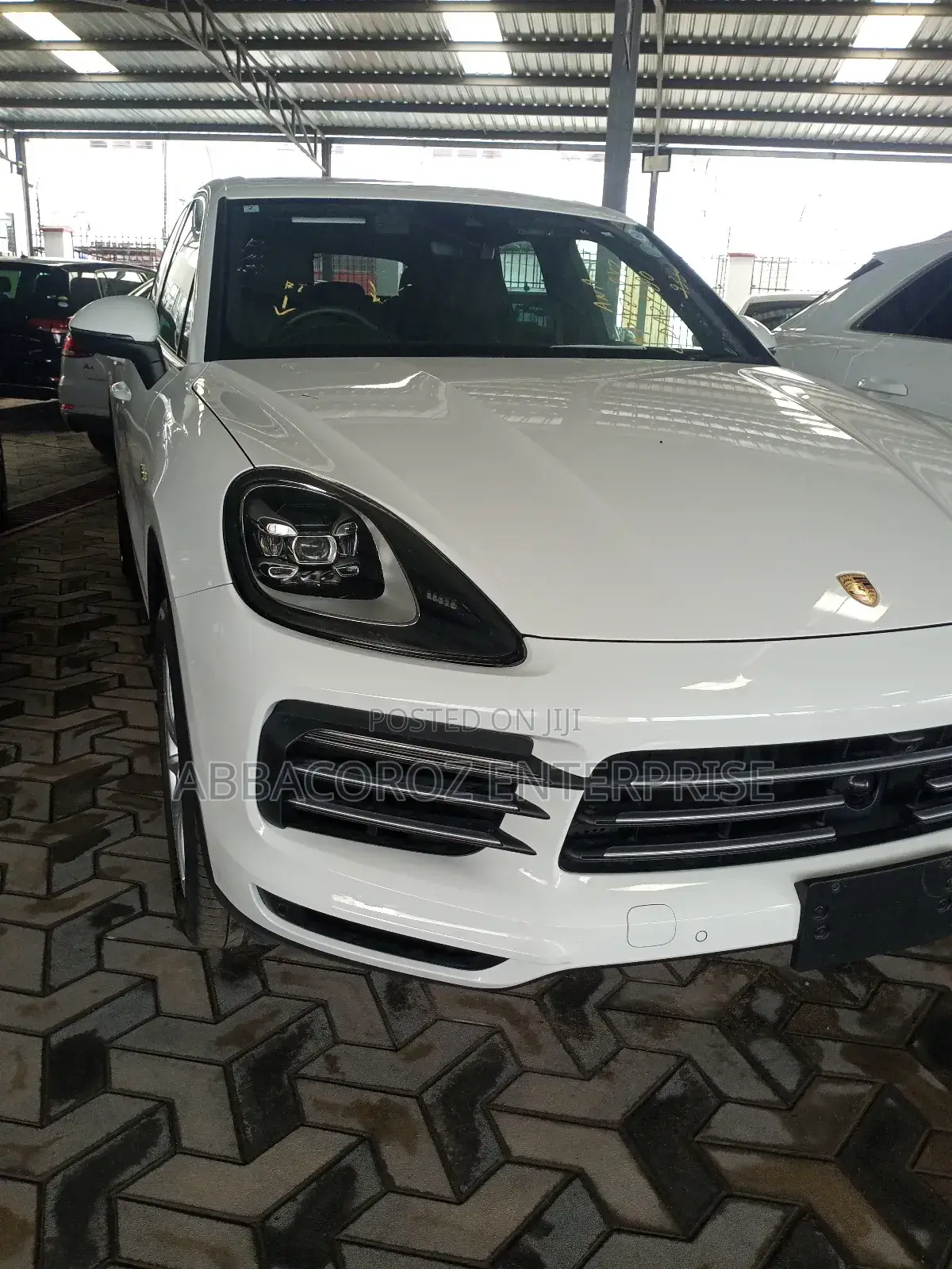Porsche Cayenne 2019 White