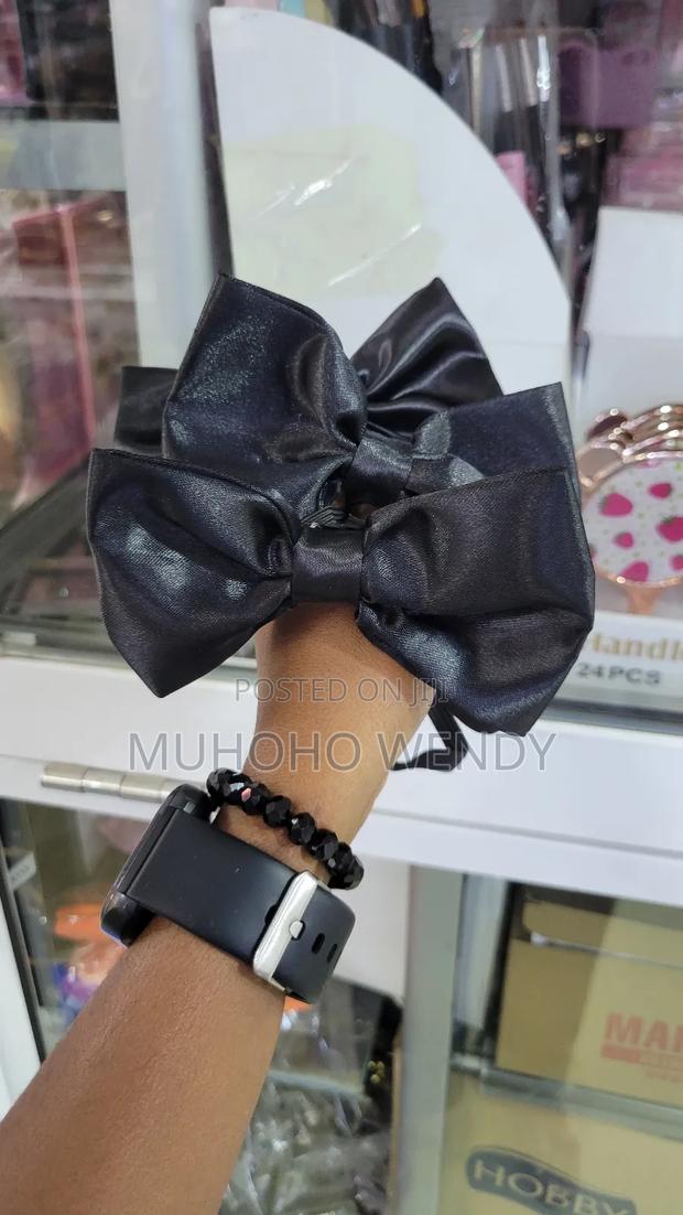 Black Satin Bow Tie - thumbnail 9