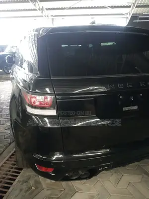 Land Rover Range Rover Sport SVR 2019 Black