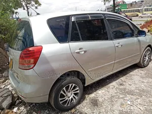 Toyota Corolla Spacio 2003 Silver