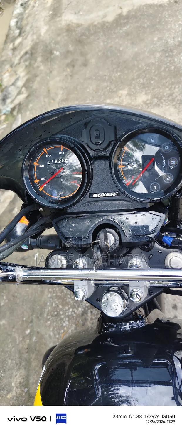 Bajaj Boxer 125 2026 Black - main view