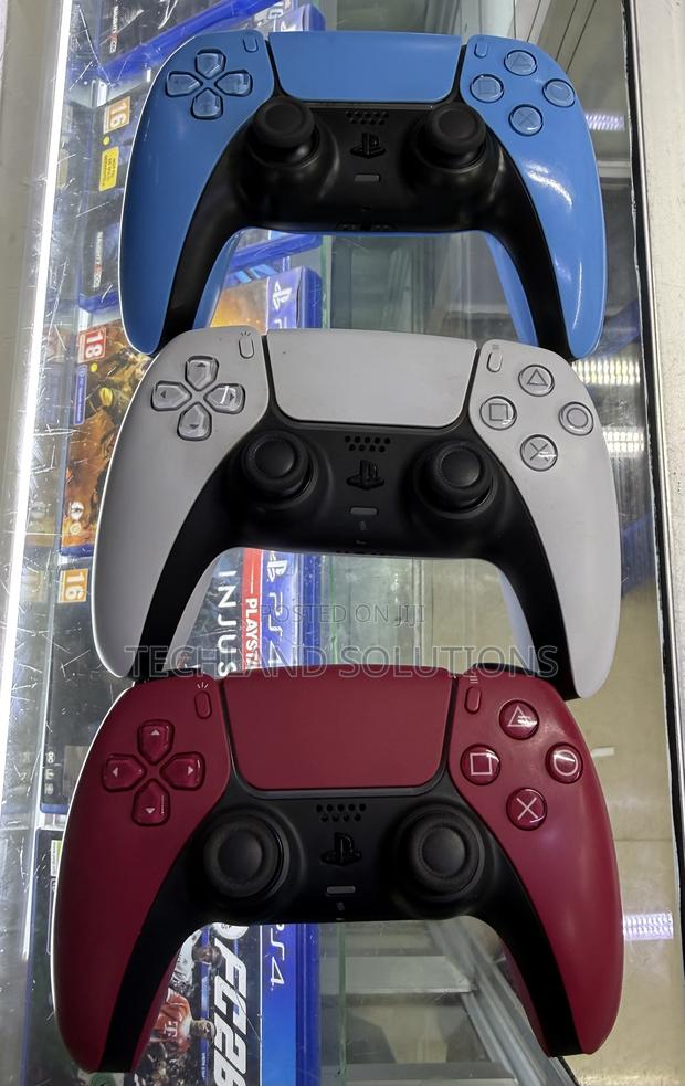 Ready to Use Ex Uk Sony Ps5 Controller - main view