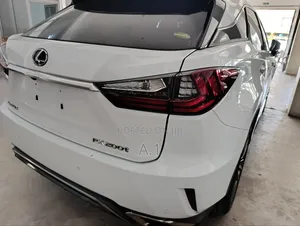Lexus RX 200 2018 Pearl