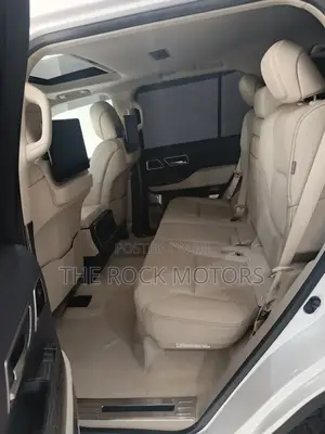 Toyota Land Cruiser 2024 White