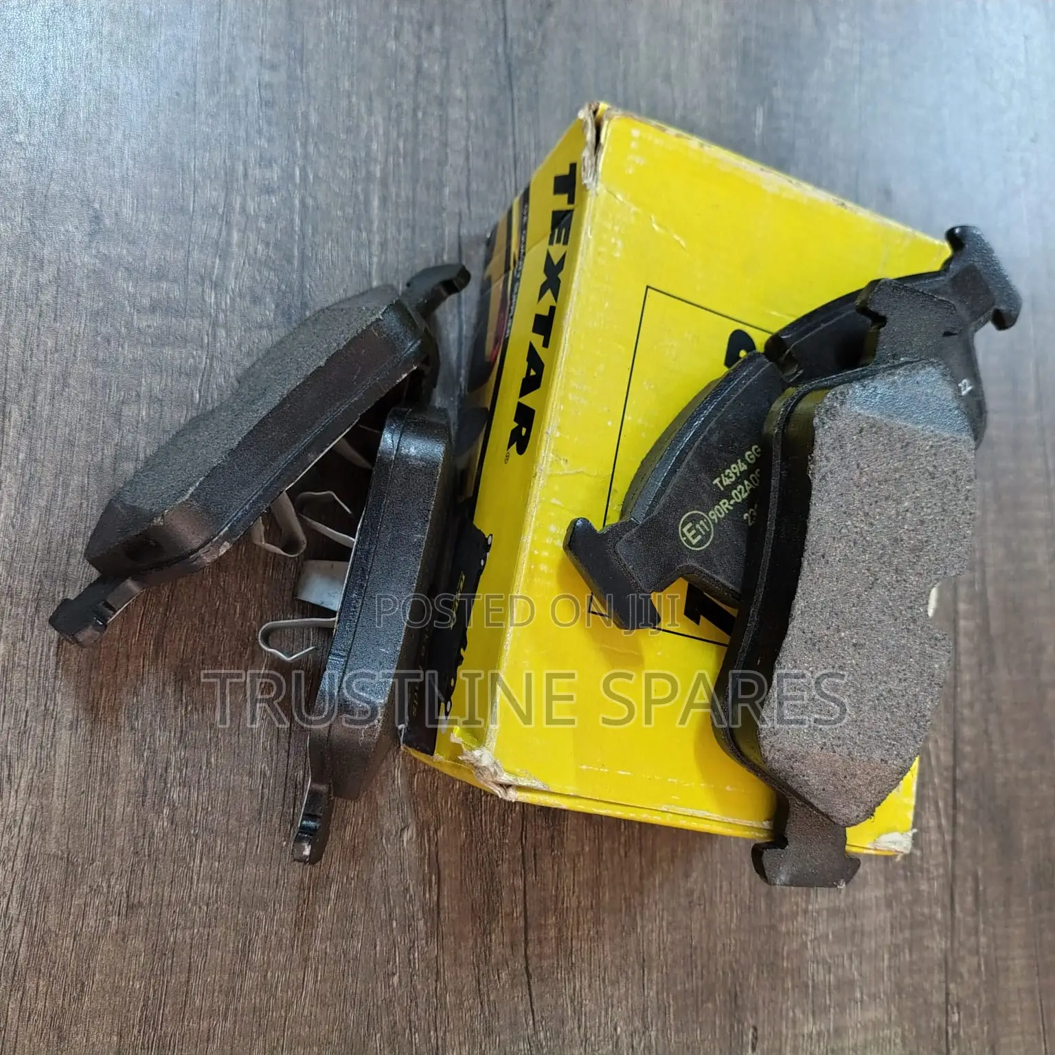 Textar Front Brake Pads for BMW E87 – Smooth Reliable Stop