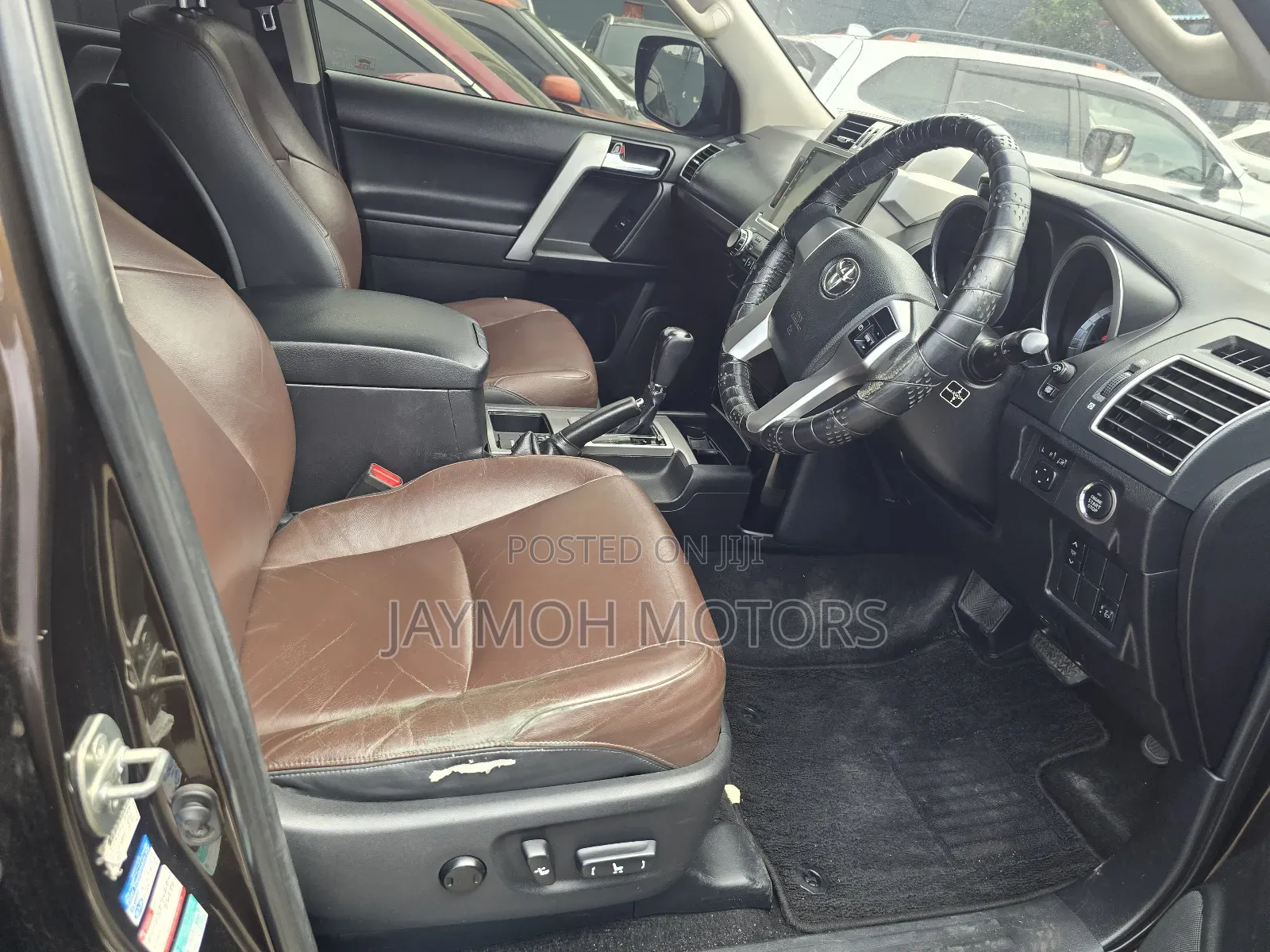 Toyota Land Cruiser Prado 2016 Brown