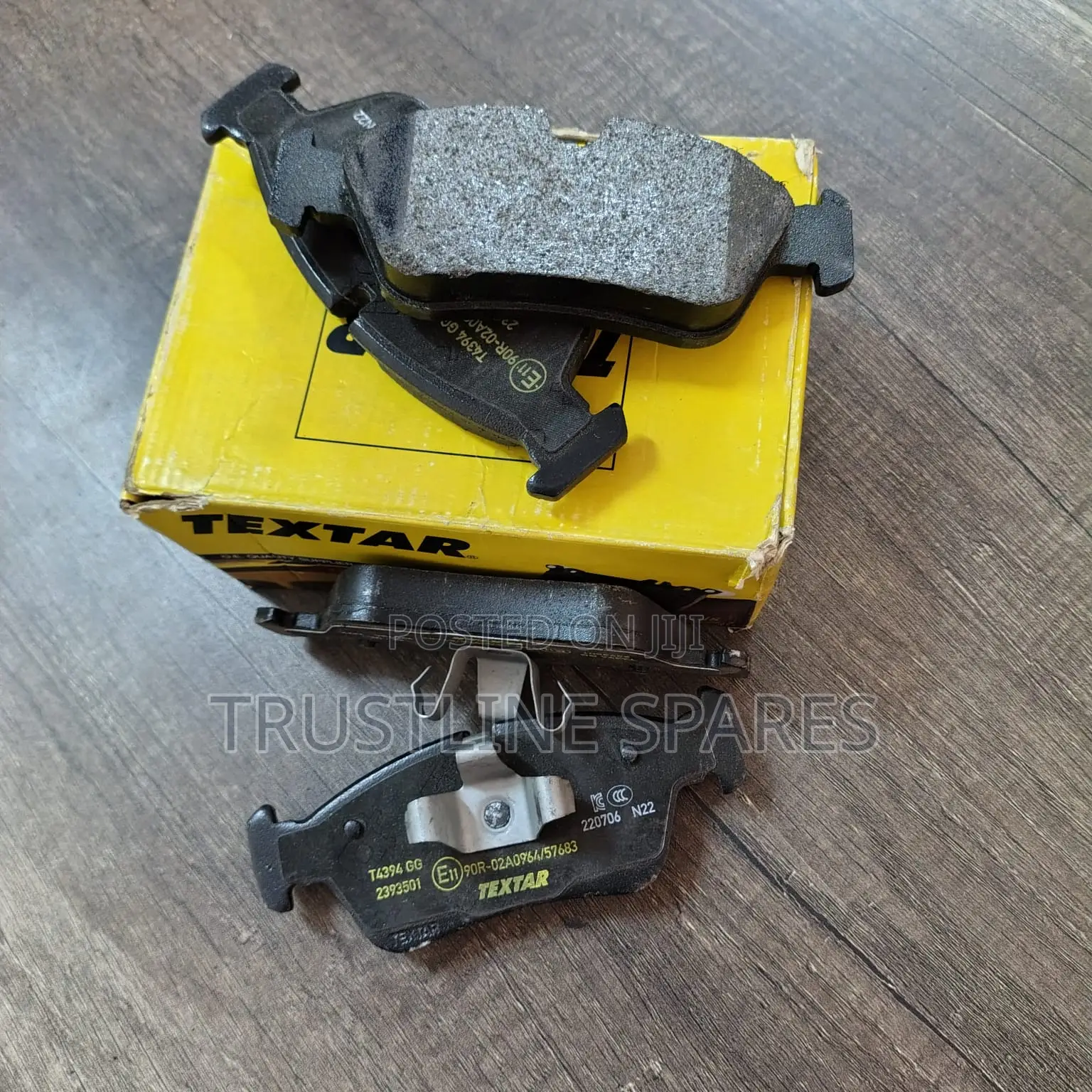 Textar Front Brake Pads for BMW E90 – Strong Confident Braking