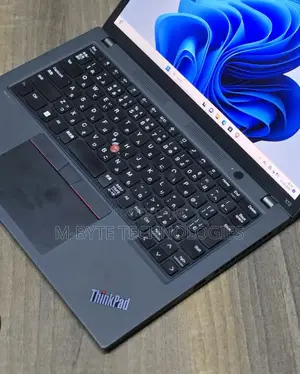 Laptop Lenovo ThinkPad X13 Gen 2 16GB Intel Core i5 SSD 256GB