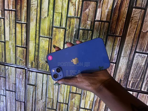 Apple iPhone 13 128 GB Blue - thumbnail 3