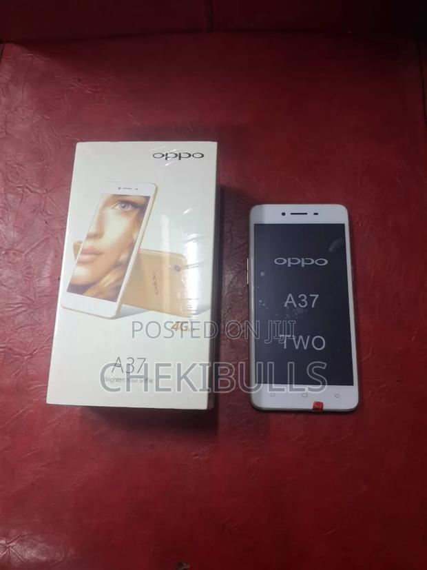 Oppo A37 16 GB Gold - thumbnail 3