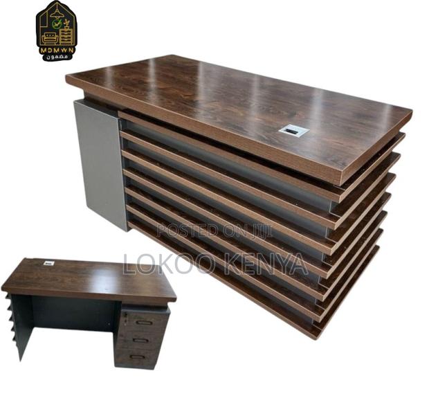 Office Desk; Modern 1.4 M Brown Imported Office Executive Desk - thumbnail 5