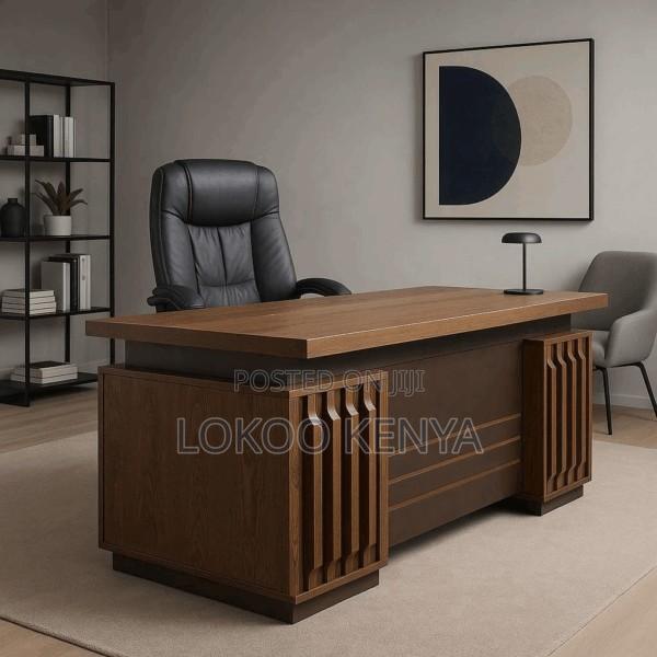 Office Desk; Modern 1.4 M Brown Imported Office Executive Desk - thumbnail 6
