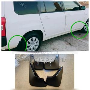 Toyota Probox/Succeed, Mud Flaps Set (Black)