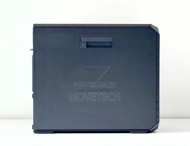 Desktop Computer HP Z4 G4 16GB Intel Xeon SSD 512GB - thumbnail 2