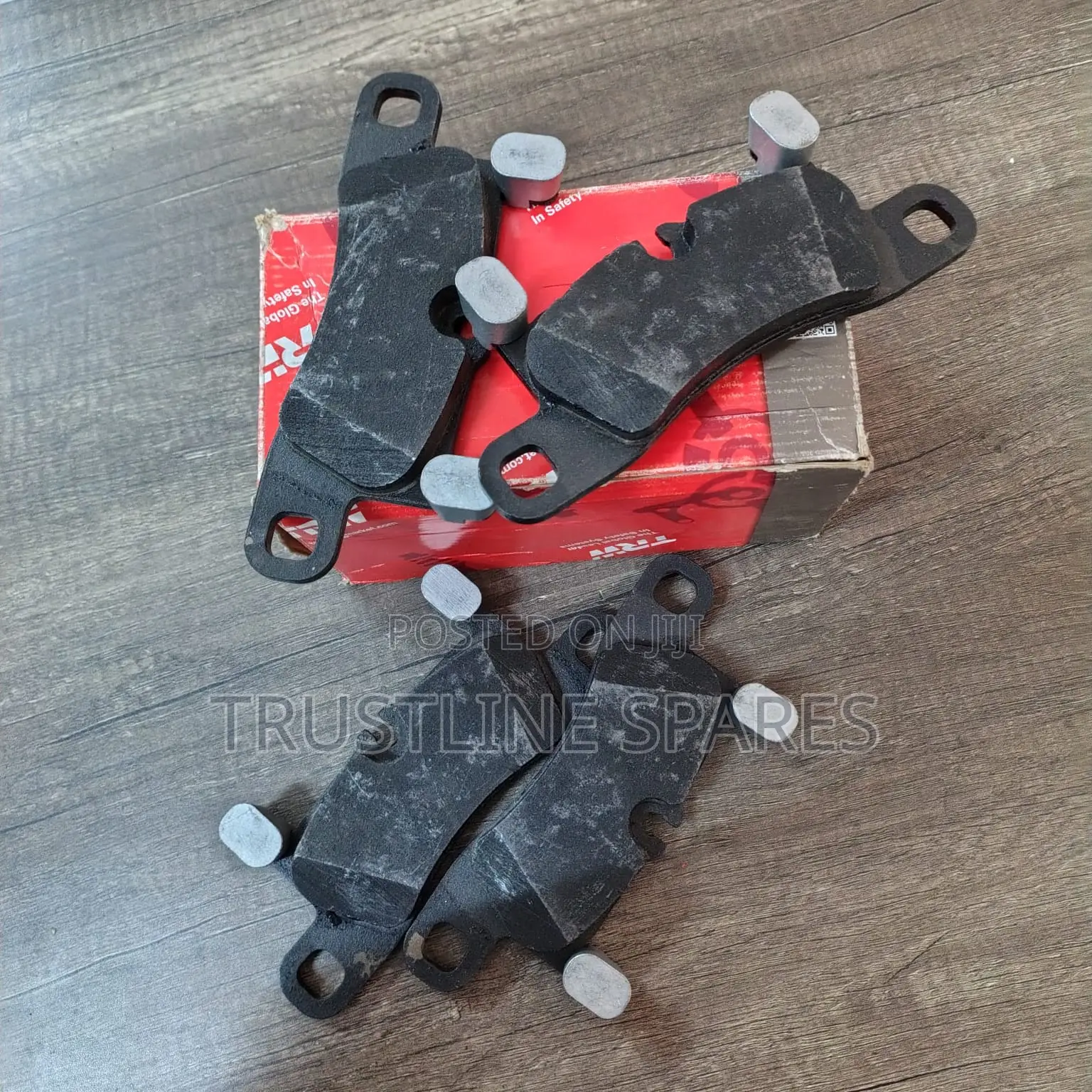 TRW Rear Brake Pads for Vw Touareg – Quiet Durable Ride