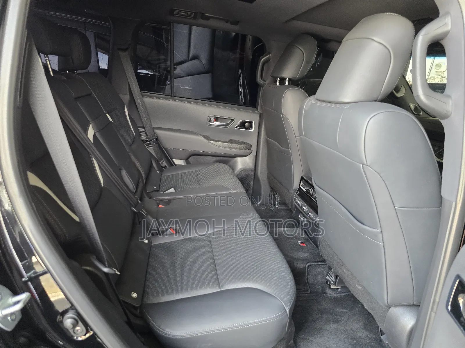 Toyota Land Cruiser 2023 Black