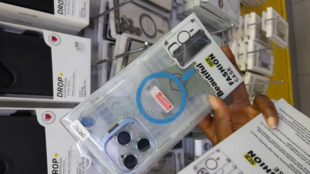 Silite iPhone 13 Pro Max Dual-Color Magsafe Clear With Lens Stand - thumbnail 3