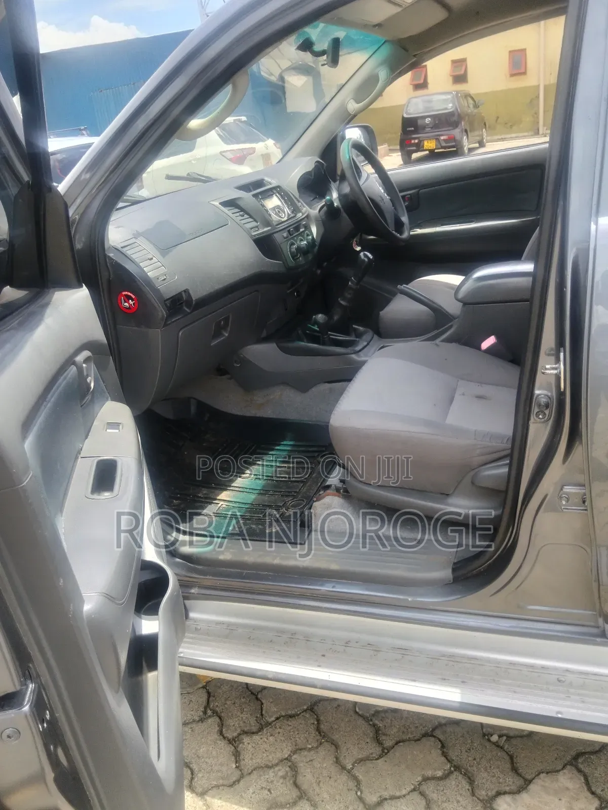 Toyota Hilux 2.5 D-4D SRX 2011 Black