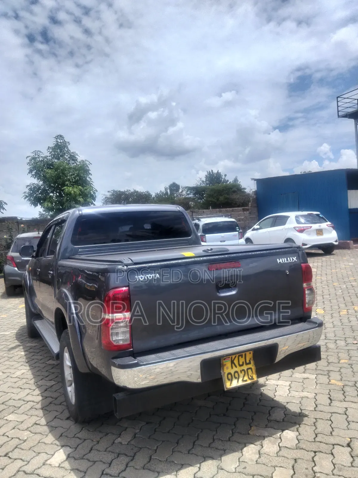 Toyota Hilux 2.5 D-4D SRX 2011 Black