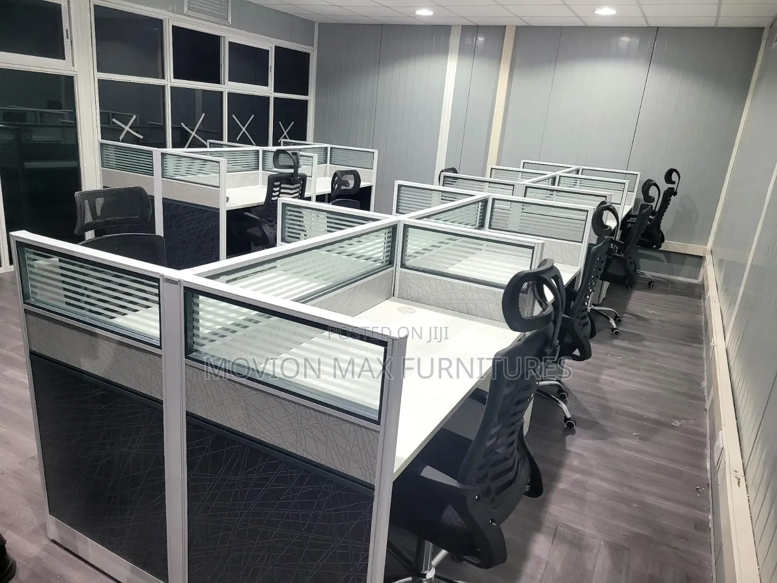 White Imported Workstation